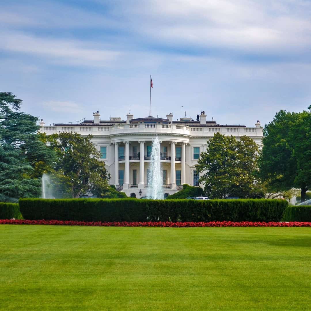 White House Offers Fewest Offshore Drilling Leases Ever, Oil Stocks Plunge 